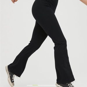 aerie black flare leggings